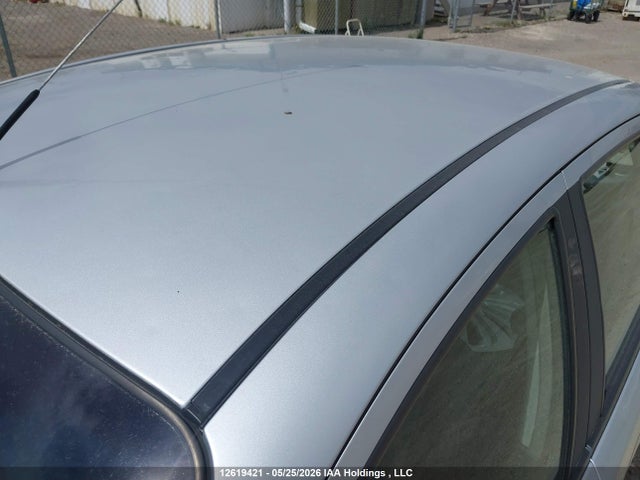 12619421 :رقم المزاد ، 3G2TB6DE7AL109225 vin ، 2010 Pontiac G3 Wave مزاد بيع