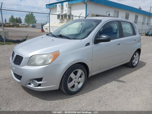12619421 :رقم المزاد ، 3G2TB6DE7AL109225 vin ، 2010 Pontiac G3 Wave مزاد بيع