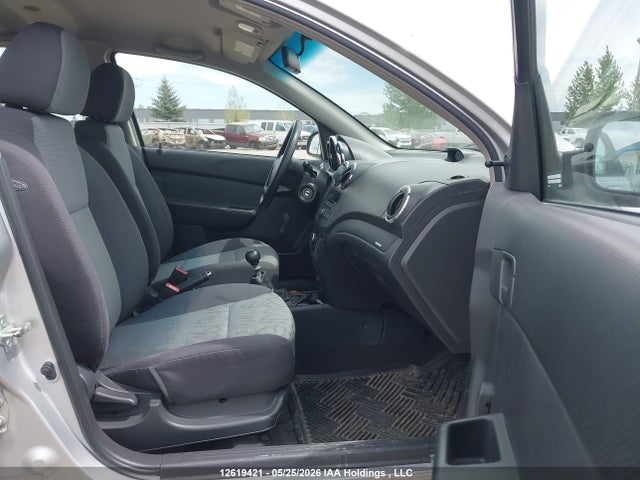 12619421 :رقم المزاد ، 3G2TB6DE7AL109225 vin ، 2010 Pontiac G3 Wave مزاد بيع