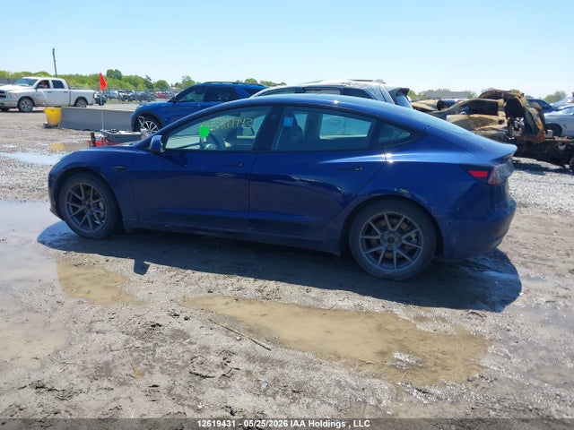 Tesla MODEL 3 2023 5YJ3E1EA0PF480218 Image 3