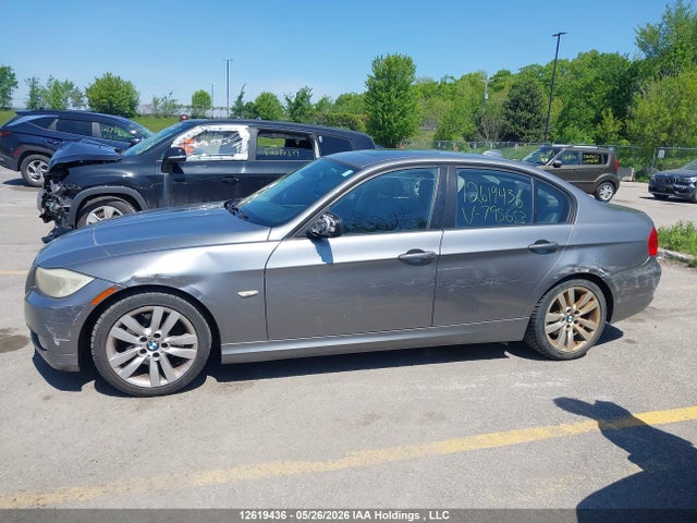 12619436 :رقم المزاد ، WBAPG7C50BA795653 vin ، 2011 Bmw 323i مزاد بيع