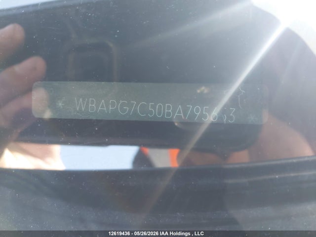 12619436 :رقم المزاد ، WBAPG7C50BA795653 vin ، 2011 Bmw 323i مزاد بيع
