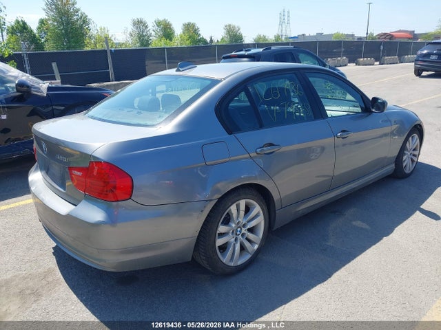 12619436 :رقم المزاد ، WBAPG7C50BA795653 vin ، 2011 Bmw 323i مزاد بيع
