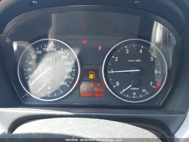 12619436 :رقم المزاد ، WBAPG7C50BA795653 vin ، 2011 Bmw 323i مزاد بيع
