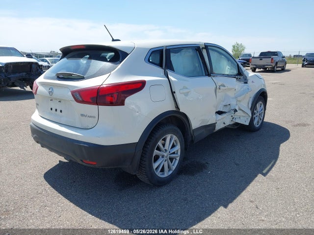 12619459 :رقم المزاد ، JN1BJ1CR4HW108364 vin ، 2017 Nissan Qashqai S/sl/sv مزاد بيع