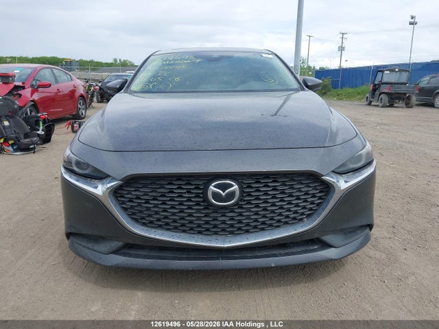 Продажа на аукционе авто 2019 Mazda Mazda3, vin: 3MZBPADM2KM101481, номер лота: 12619496