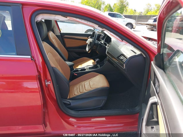 2024 Volkswagen Jetta Highline მანქანა იყიდება აუქციონზე, vin: 3VWGM7BUXRM008240, აუქციონის ნომერი: 12619497