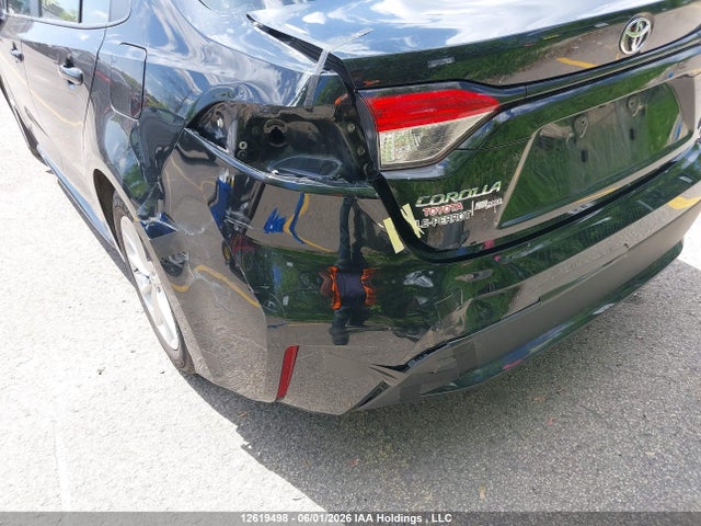 5YFBPRBE9LP053954 Toyota COROLLA LE