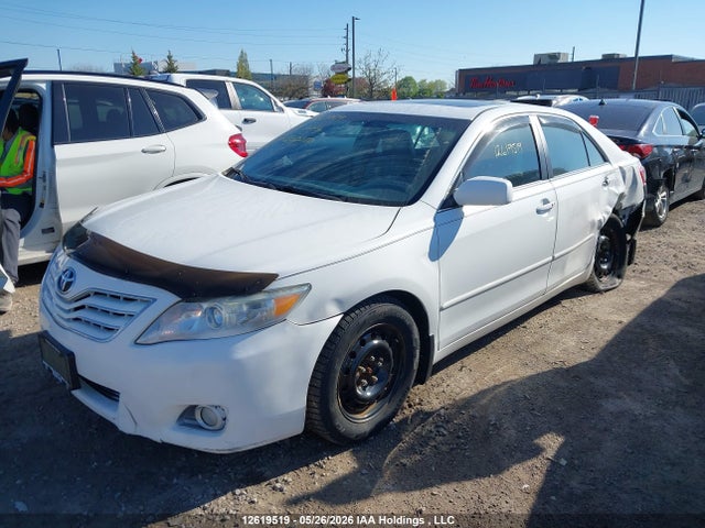 12619519 :رقم المزاد ، 4T1BF3EK7BU602050 vin ، 2011 Toyota Camry Se/le/xle مزاد بيع