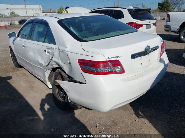12619519 :رقم المزاد ، 4T1BF3EK7BU602050 vin ، 2011 Toyota Camry Se/le/xle مزاد بيع