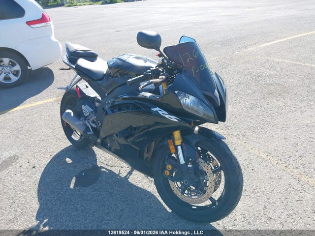 12619524 :رقم المزاد ، JYARJ16N48A000775 vin ، 2008 Yamaha Yzfr6 مزاد بيع