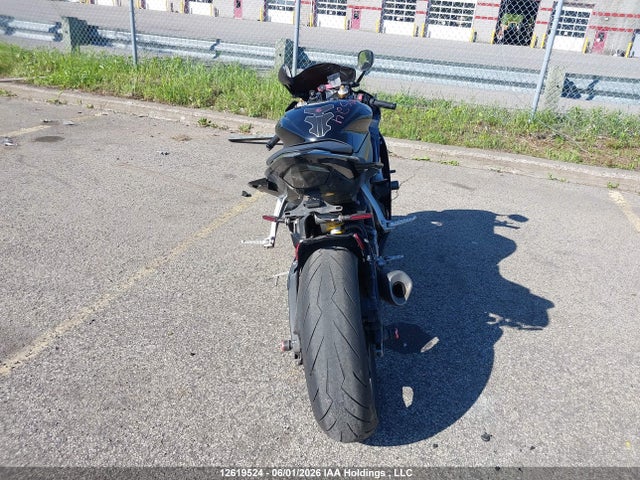 12619524 :رقم المزاد ، JYARJ16N48A000775 vin ، 2008 Yamaha Yzfr6 مزاد بيع
