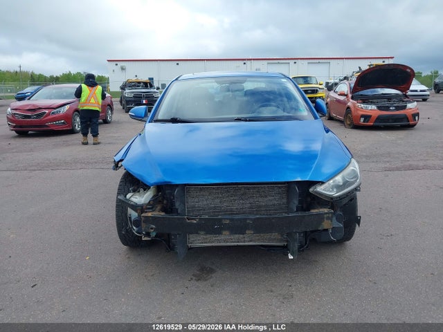 Продаж на аукціоні авто 2017 Hyundai Elantra Se/value/limited, vin: KMHD84LF6HU217778, номер лоту: 12619529
