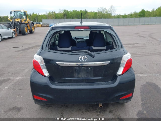 12619540 :رقم المزاد ، JTDJTUD31CD502987 vin ، 2012 Toyota Yaris مزاد بيع
