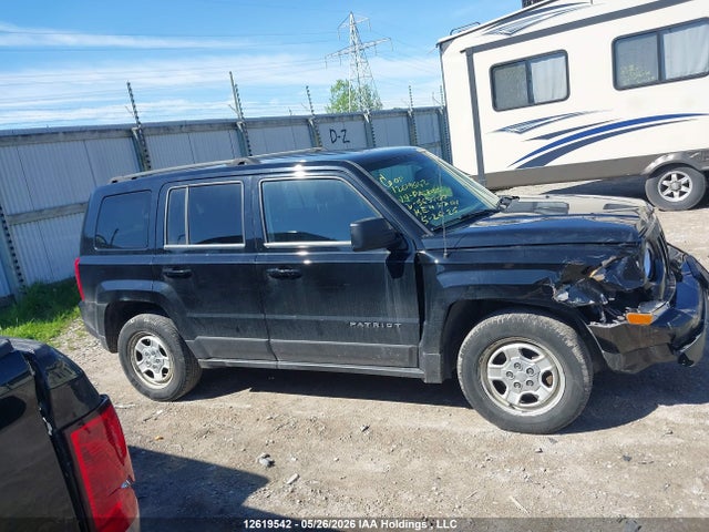 2014 Jeep Patriot Sport/north მანქანა იყიდება აუქციონზე, vin: 1C4NJRAB3ED563700, აუქციონის ნომერი: 12619542