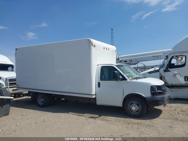 2013 Chevrolet Express G3500 მანქანა იყიდება აუქციონზე, vin: 1GB3G4CG5D1158878, აუქციონის ნომერი: 12619554