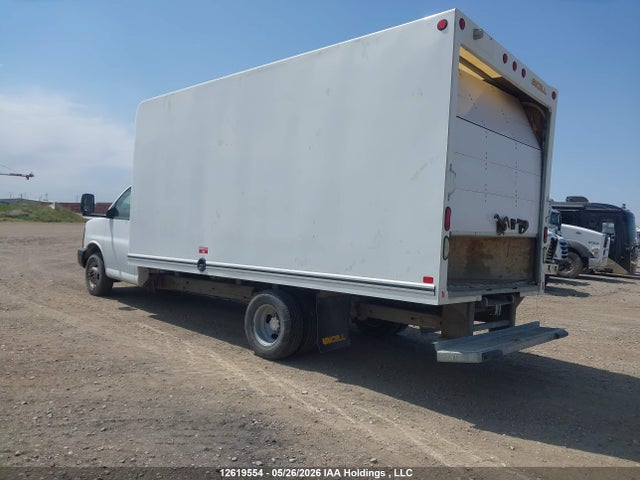 2013 Chevrolet Express G3500 მანქანა იყიდება აუქციონზე, vin: 1GB3G4CG5D1158878, აუქციონის ნომერი: 12619554