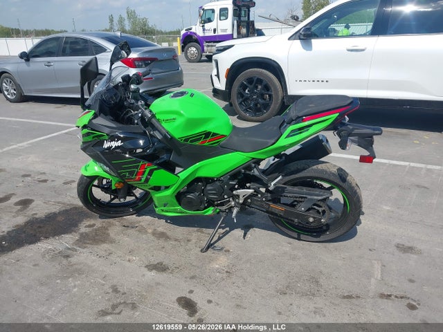 12619559 :رقم المزاد ، JKAEXKG12PDAP4418 vin ، 2023 Kawasaki Ex400 مزاد بيع