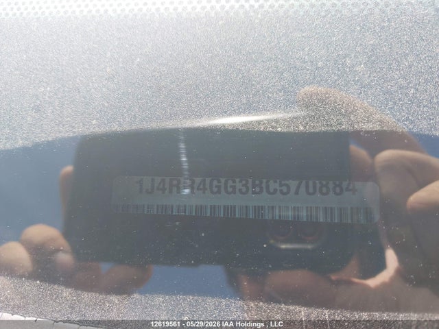 Продаж на аукціоні авто 2011 Jeep Grand Cherokee, vin: 1J4RR4GG3BC570884, номер лоту: 12619561