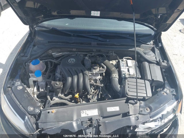 12619576 :رقم المزاد ، 3VWDK7AJ4DM351022 vin ، 2013 Volkswagen Jetta Se مزاد بيع