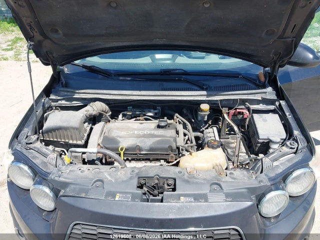 1G1JC5SH7F4190692 Chevrolet Sonic Lt Auto