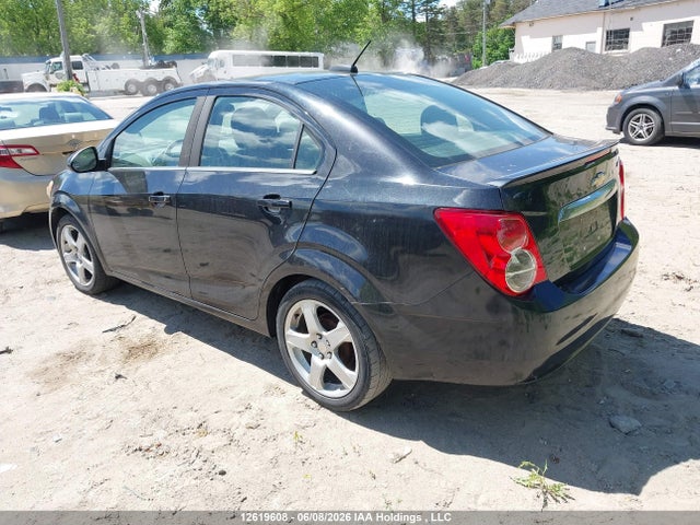 Chevrolet Sonic Lt Auto 2015 1G1JC5SH7F4190692 Image 3
