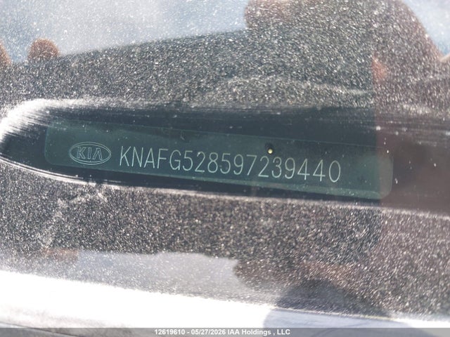 2009 Kia Rondo Lx/ex მანქანა იყიდება აუქციონზე, vin: KNAFG528597239440, აუქციონის ნომერი: 12619610