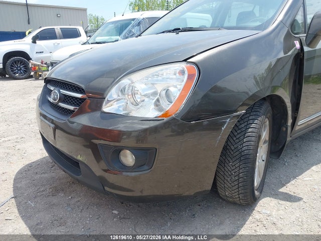 2009 Kia Rondo Lx/ex მანქანა იყიდება აუქციონზე, vin: KNAFG528597239440, აუქციონის ნომერი: 12619610