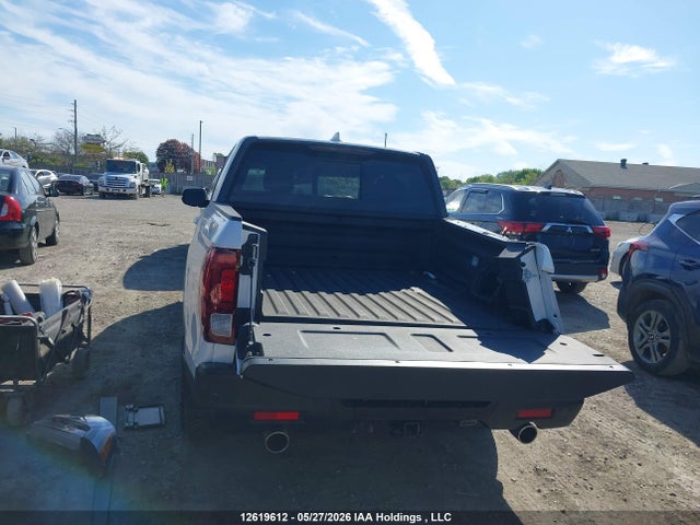 Honda Ridgeline 2024 5FPYK3F67RB501497 Image 16