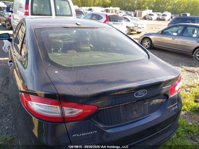 3FA6P0RU4ER273807 Ford Fusion Hybrid Titanium