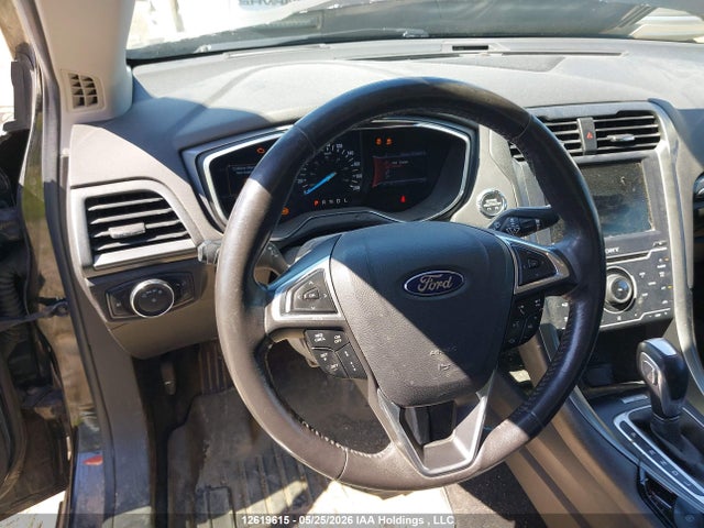 3FA6P0RU4ER273807 Ford Fusion Hybrid Titanium