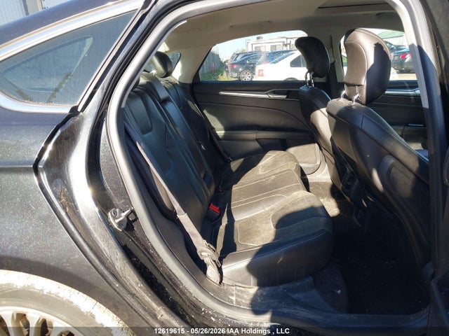 3FA6P0RU4ER273807 Ford Fusion Hybrid Titanium