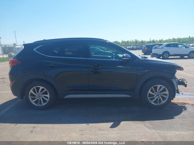 12619616 :رقم المزاد ، KM8J3CA42HU541856 vin ، 2017 Hyundai Tucson Luxury مزاد بيع