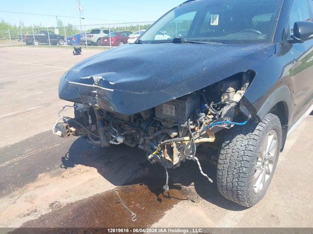 12619616 :رقم المزاد ، KM8J3CA42HU541856 vin ، 2017 Hyundai Tucson Luxury مزاد بيع