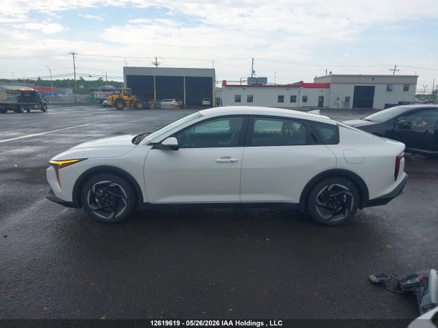 3KPFU4DE4SE190858 KIA K4 Ex/ex+