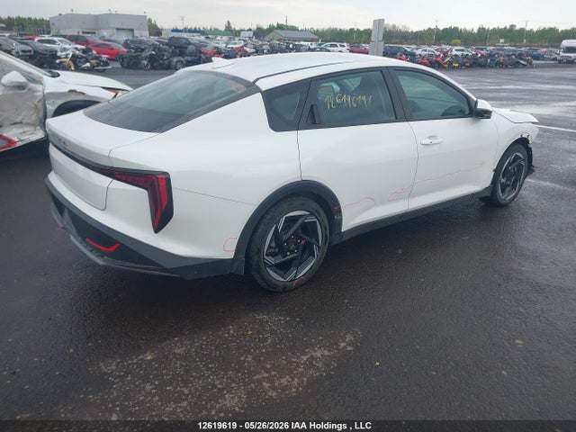 3KPFU4DE4SE190858 KIA K4 Ex/ex+