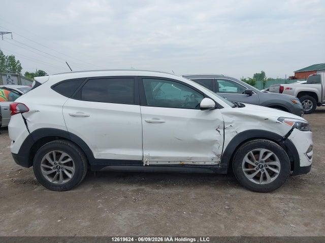 12619624 :رقم المزاد ، KM8J33A46GU063746 vin ، 2016 Hyundai Tucson مزاد بيع