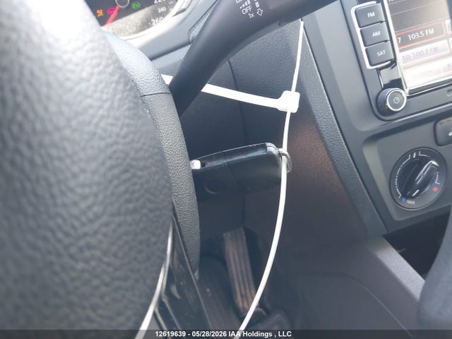 12619639 :رقم المزاد ، 3VW2K7AJ3FM247471 vin ، 2015 Volkswagen Jetta 2.0l Trendline/2.0l Trendline+ مزاد بيع