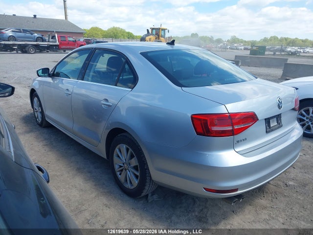 12619639 :رقم المزاد ، 3VW2K7AJ3FM247471 vin ، 2015 Volkswagen Jetta 2.0l Trendline/2.0l Trendline+ مزاد بيع