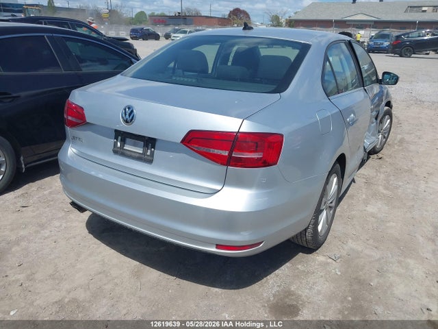 12619639 :رقم المزاد ، 3VW2K7AJ3FM247471 vin ، 2015 Volkswagen Jetta 2.0l Trendline/2.0l Trendline+ مزاد بيع