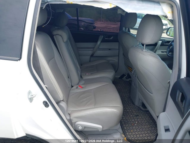 2009 Toyota Highlander მანქანა იყიდება აუქციონზე, vin: JTEES44A592111067, აუქციონის ნომერი: 12619641