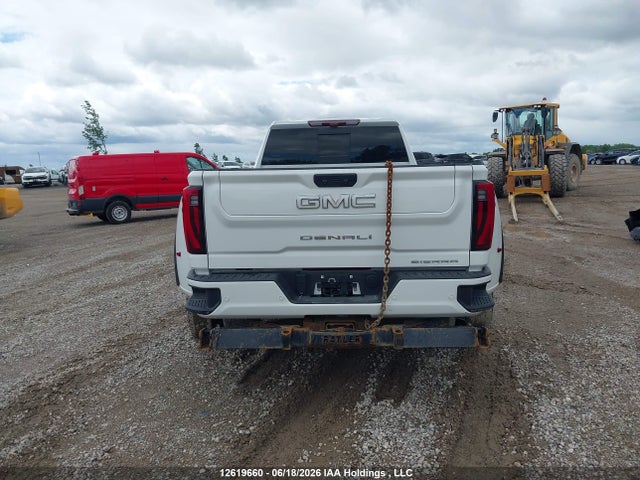 2025 Gmc Sierra 3500 მანქანა იყიდება აუქციონზე, vin: 1GT4UWEY6SF101132, აუქციონის ნომერი: 12619660
