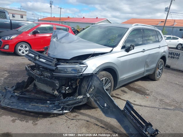Продаж на аукціоні авто 2019 Volkswagen Tiguan Sel Premium/sel Premium R-line, vin: 3VV4B7AXXKM074110, номер лоту: 12619661