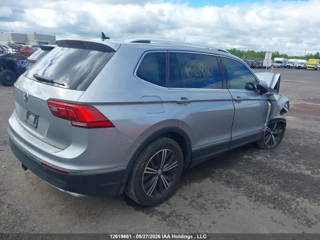Продаж на аукціоні авто 2019 Volkswagen Tiguan Sel Premium/sel Premium R-line, vin: 3VV4B7AXXKM074110, номер лоту: 12619661