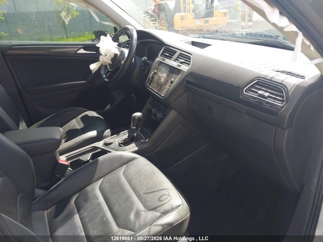 Продаж на аукціоні авто 2019 Volkswagen Tiguan Sel Premium/sel Premium R-line, vin: 3VV4B7AXXKM074110, номер лоту: 12619661