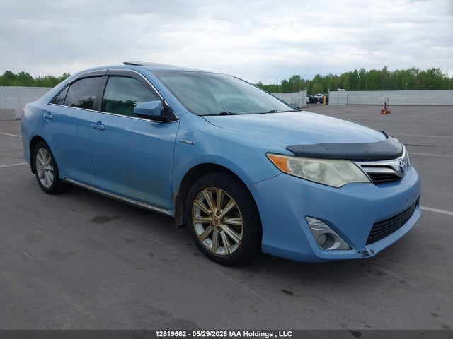 2012 Toyota Camry Hybrid Xle მანქანა იყიდება აუქციონზე, vin: 4T1BD1FKXCU002939, აუქციონის ნომერი: 12619662