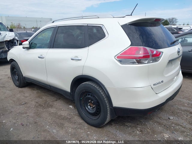Продажа на аукционе авто 2015 Nissan Rogue S/sv, vin: 5N1AT2MT1FC791928, номер лота: 12619678