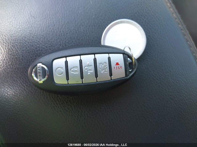2015 Nissan Altima მანქანა იყიდება აუქციონზე, vin: 1N4AL3AP7FN368377, აუქციონის ნომერი: 12619680