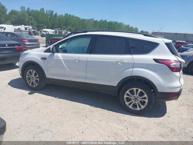 2018 Ford Escape Se მანქანა იყიდება აუქციონზე, vin: 1FMCU9GD4JUB65313, აუქციონის ნომერი: 12619717