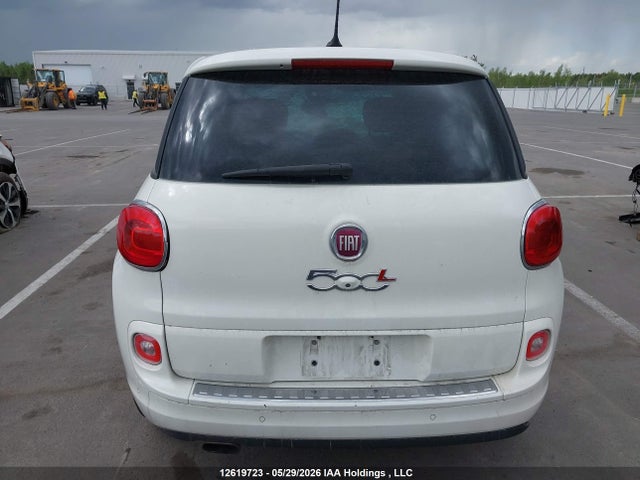 ZFBCFACHXEZ024895 Fiat 500l Lounge